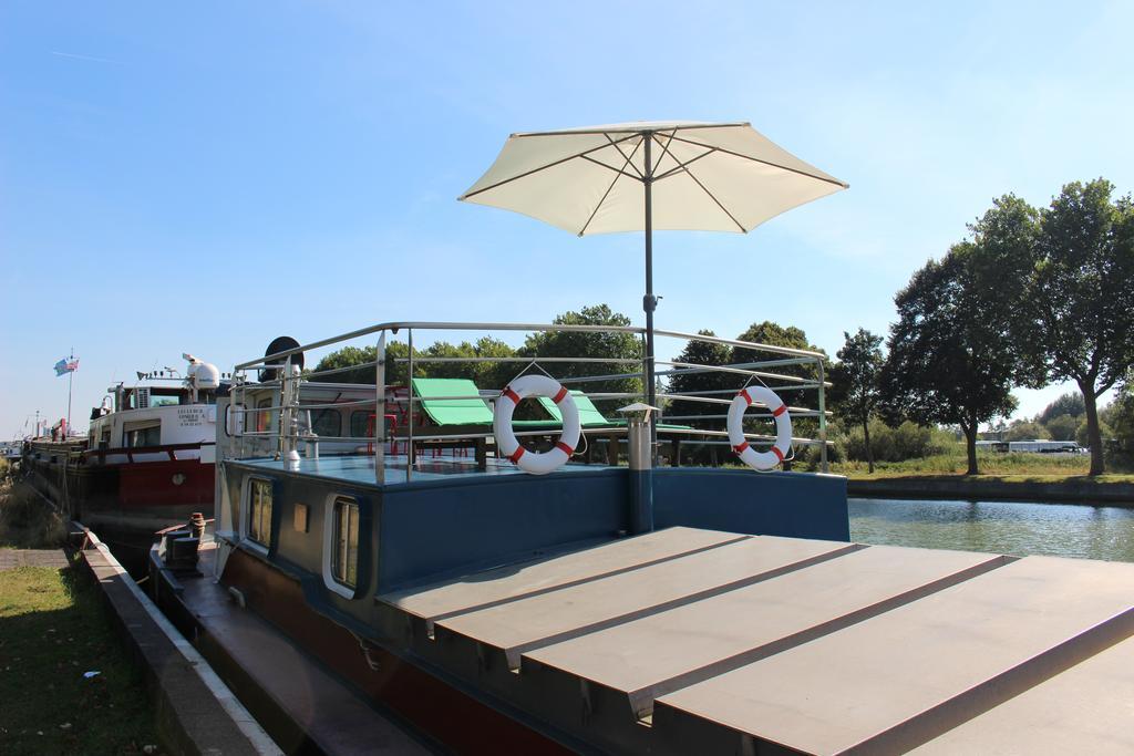 斯比特露西住宿加早餐旅馆 伊泽赫姆 外观 照片
